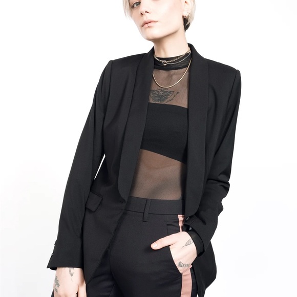 LIKE NEW Wildfang The Empower Longline Tux Blazer in Black, Women's Medium, $188 - Picture 1 of 16